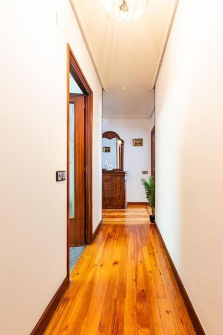 Terraza Playa Y Calle Peatonal Ess03377 Сан-Себастьян Экстерьер фото