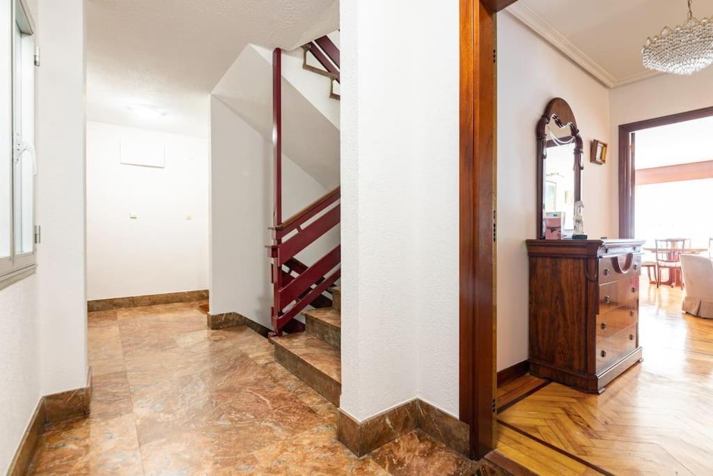 Terraza Playa Y Calle Peatonal Ess03377 Сан-Себастьян Экстерьер фото